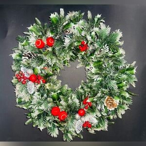 Vtg MCM vinyl Plastic Christmas‎ holiday Door 17” lg Wreath berries Pine cones